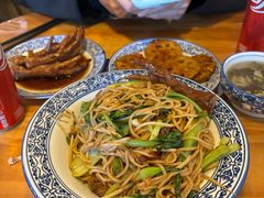 -辣叨叨·江西小炒锅气米粉(南京西路店)