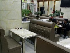 -领头羊烧烤餐厅(大唐路店)