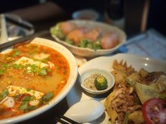 -大头虾越式风味餐厅(光明广场店)