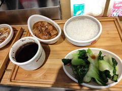 招牌排骨-72街红烧排骨饭(海珠丽影广场店)