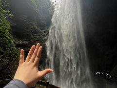 -龙水峡地缝景区