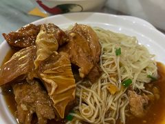 牛腩捞面-曾仔竹升面