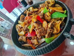 -撒拉人家.酸菜牦牛肉火锅