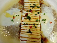 过桥豆腐-河畔春天时尚餐厅