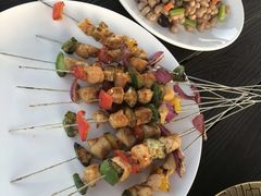 -丹世红酒庄·烧烤·团建·婚礼·水上运动