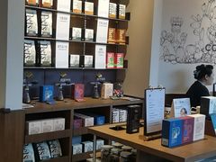 -Peet's 皮爷咖啡(海雅缤纷城店)