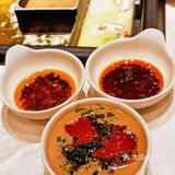 吃起来很过瘾，我还烫了一些牛肉加上擀面皮