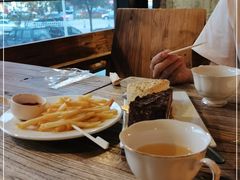 -24H COLOR咖啡厅(惠州金山湖店)