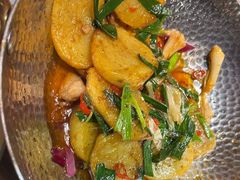 -隔壁老王·家常云南菜(皇冠店)