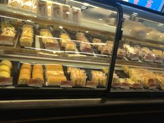 -甜心饼屋(盈彩店)