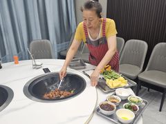 -老渔翁笨锅炖(迎宾路总店)