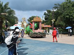 -七彩云南欢乐世界