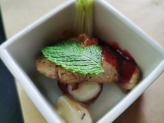 -穹六人间 people 6(岳阳路店)