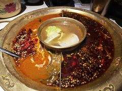 -哥老官重庆美蛙鱼头(五角场合生汇店)