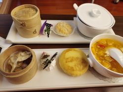 -馨月汇·一悦馨香月子中心(前滩店)