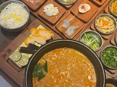 -银米·云南传统过桥米线(双廊黑金冠店)