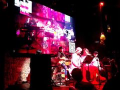 -胡桃里乐队酒馆(鎏嘉码头店)