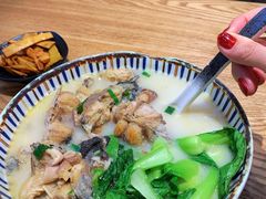 -鲜越鲜鱼粉(财富购物中心店)
