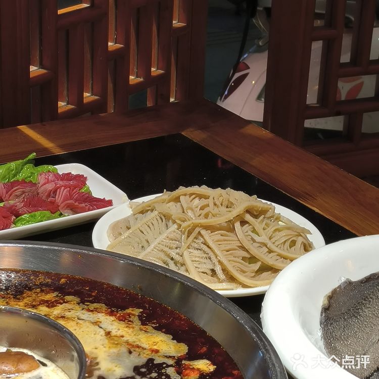 成都杜甫草堂必吃火锅 必须有它的席位