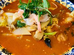 大碗冒菜-小六汤包·老字号·中华名小吃(兴庆路店)