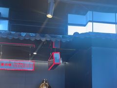 -牛武士寿喜烧·和牛火锅自助(全球首店)