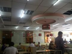 大堂-亮亮拉面(师范路店)
