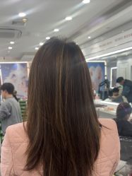 -镁连社·美联社