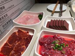 -海底捞火锅鲜切牛肉主题店(长寿路店)