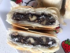 豆沙月饼-常州糕团店(北大街新世纪商城店)