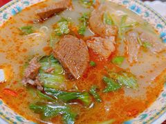 -金杨拉面王小吃面馆·牛三宝面·红烧牛肉粉