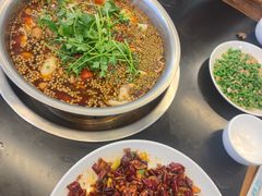 -胖娃古镇鸡杂·黑金冠(磁器口总店)