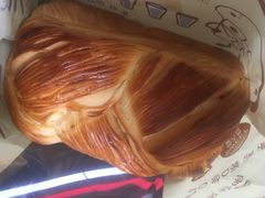 -蓝小轩蛋糕·面包(趣春店)