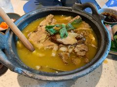 树番茄炖牛腩-半山腰·云南菜(侨福芳草地店)