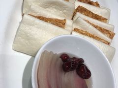 香溢东坡肉-柒园·三十年创意杭帮菜(龙湖滨江天街店)