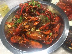 -靓靓蒸虾(恩施新天地店)