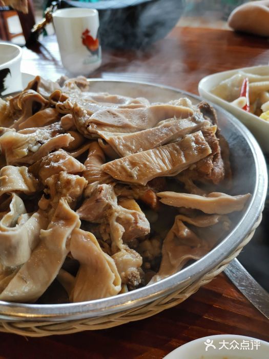 顺德了能馆(虎门店)猪肚汤图片