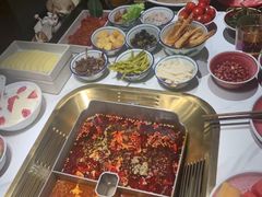 -九鼎轩脆毛肚火锅(南京东路店)
