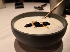 原始酸奶-丝路金桃·新疆菜(徐汇店)