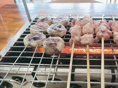 -哈尔滨小酒馆·鲜肉现穿自助烧烤(康新花园店)