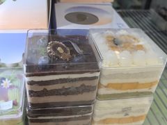 -山与蓝·轻糖鲜果蛋糕(勒泰店)