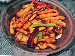 砂锅菌菇上素-京尊烤鸭店JINGZUN(春秀路店)
