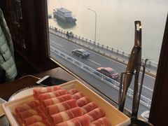 -小天鹅火锅·一线江景洪鼎旗舰店(洪崖洞店)