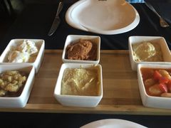 小吃拼盘-Efes Turkish & Mediterranean Cuisine 艾菲斯餐厅(陆家嘴店)