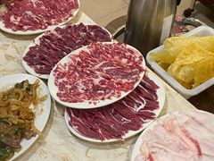 -粤潮牛肉火锅店(江南大道店)