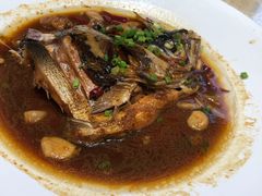 红烧鱼头-亭下湖饭店(康岭店)