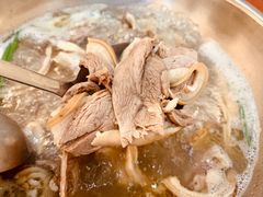 -老石黑山羊毛驴肉火锅(金凯广场店)