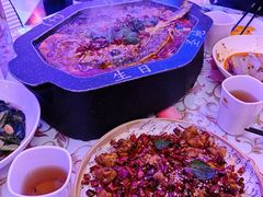 -巴特餐饮6加1音乐餐吧·新疆菜