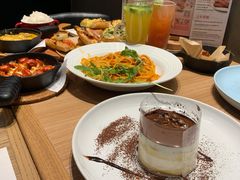 -必胜客(新中纬店)