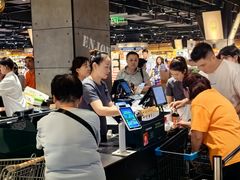 -胖东来生活广场(健康路店)