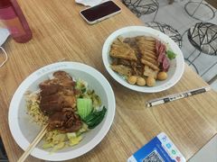 -陆长玖古法猪脚饭(玄风桥店)
